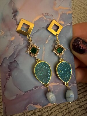 Druzy crystal drop earrings with roasted glass pendant - image5